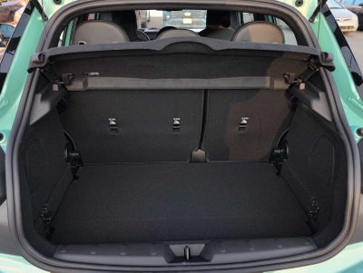 2026 MINI 4 PUERTAS ICÓNICO