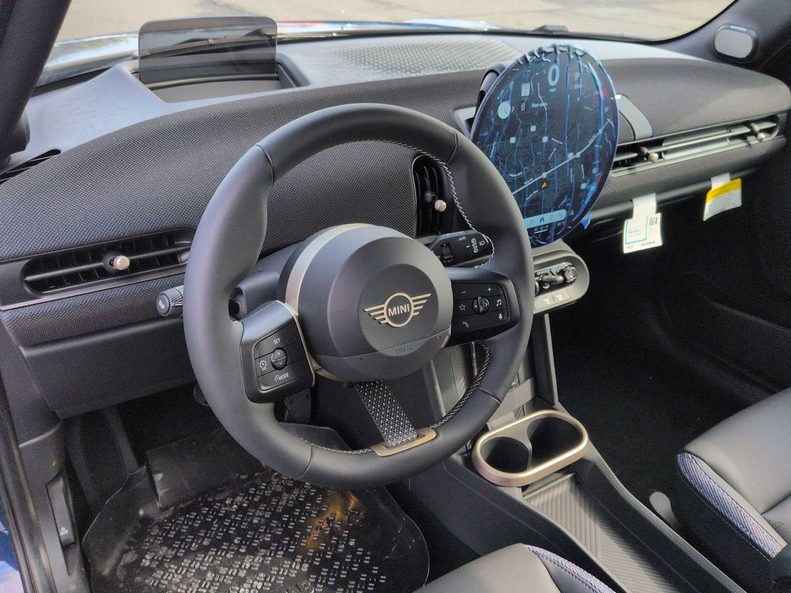 2026 MINI 4 PUERTAS SIGNATURE PLUS