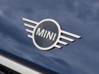MINI 4 PUERTAS ICONIC 2027