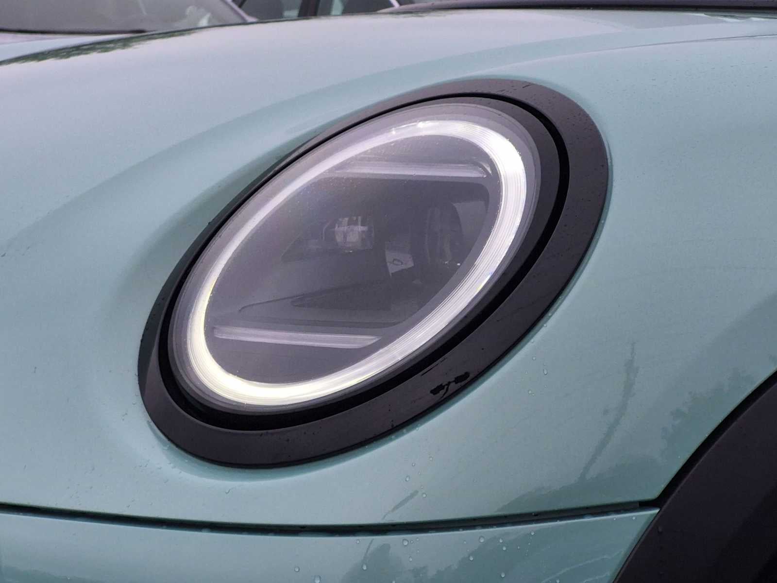 MINI 4 PUERTAS SIGNATURE PLUS 2027