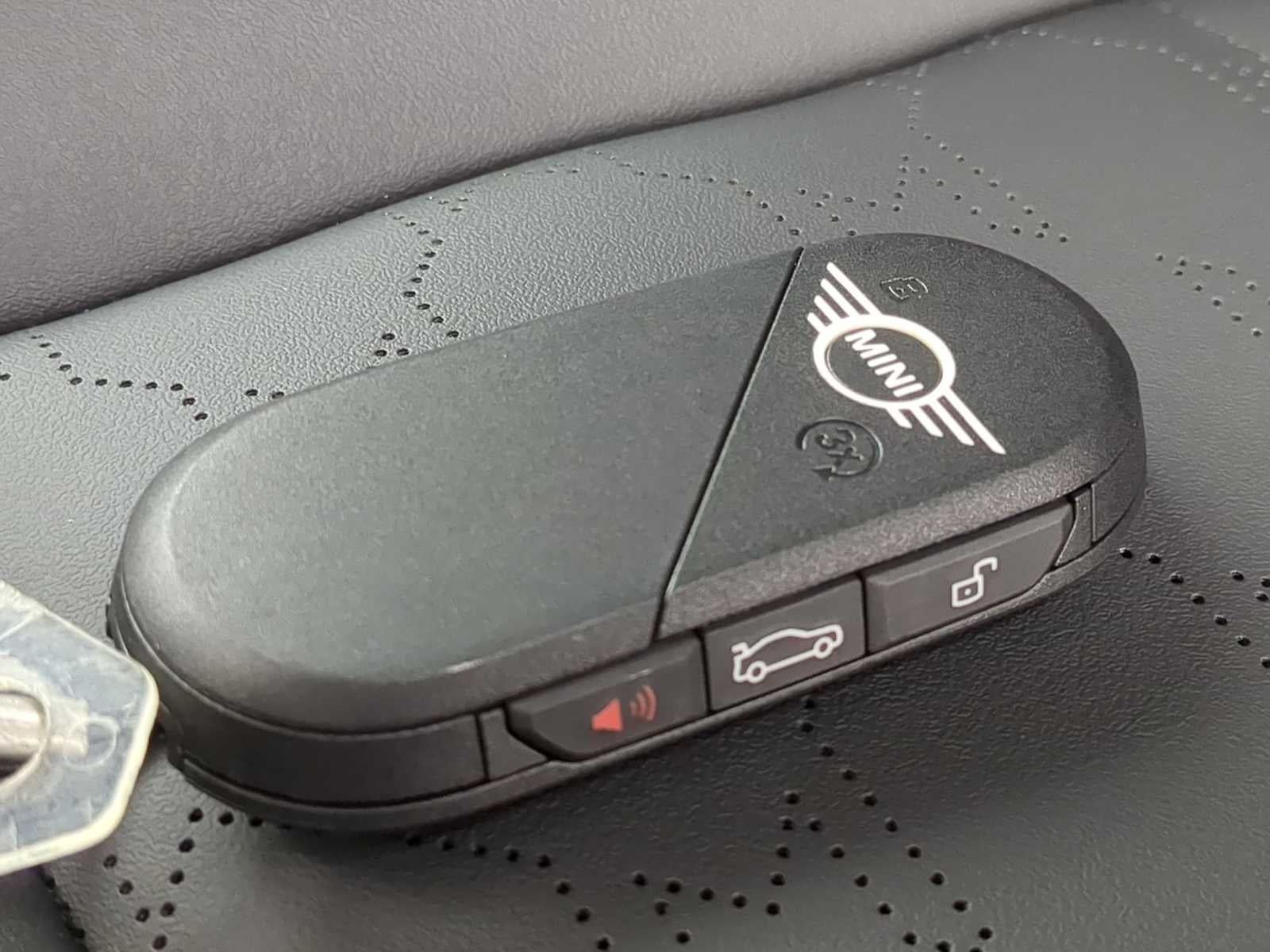 2026 MINI Techo Duro 4 Puertas Cooper S