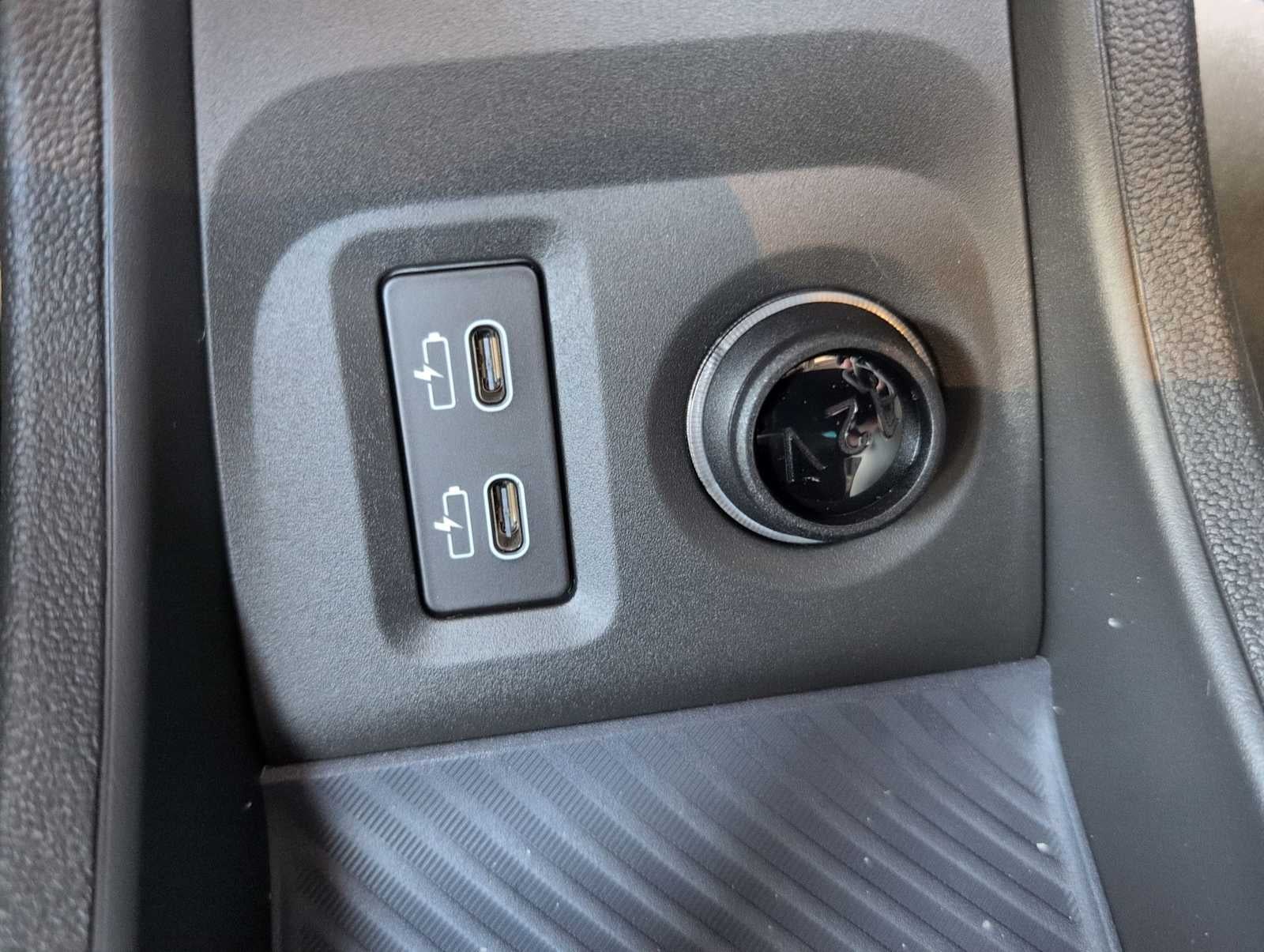 2026 MINI 4 PUERTAS ICÓNICO