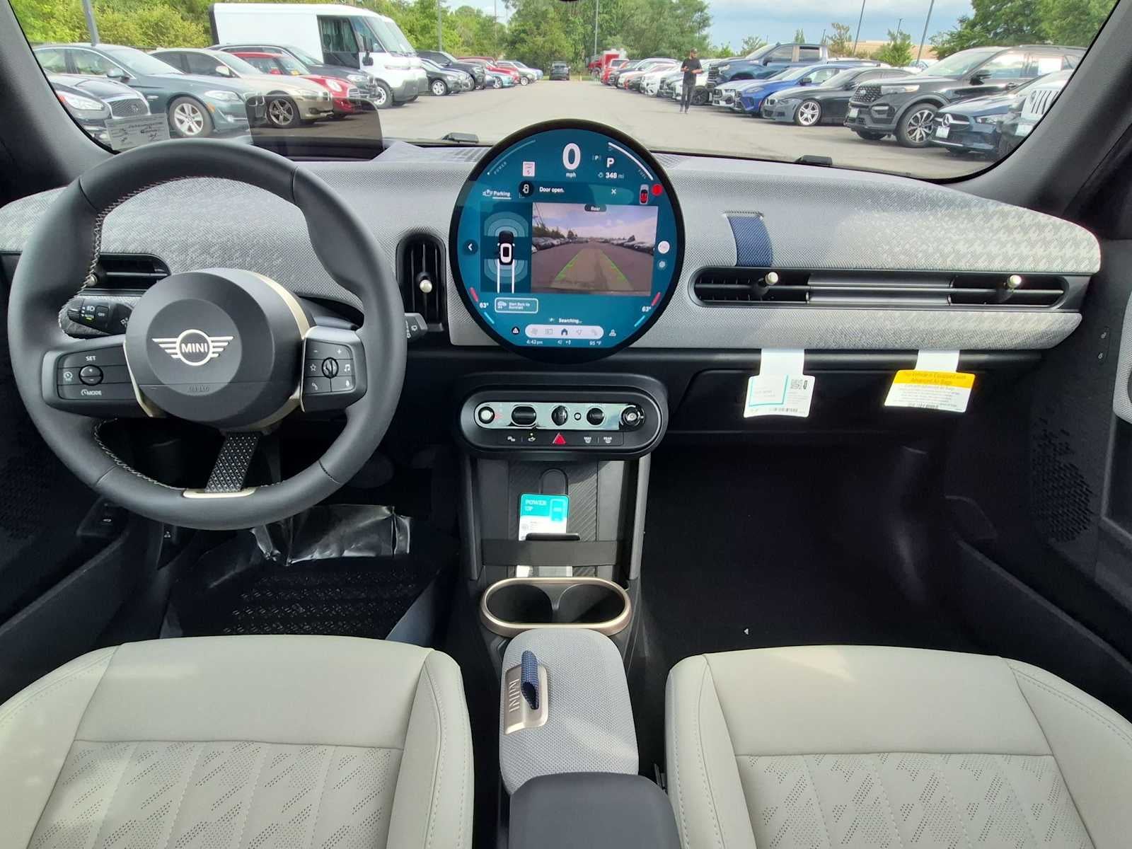 2026 MINI 4 PUERTAS SIGNATURE PLUS