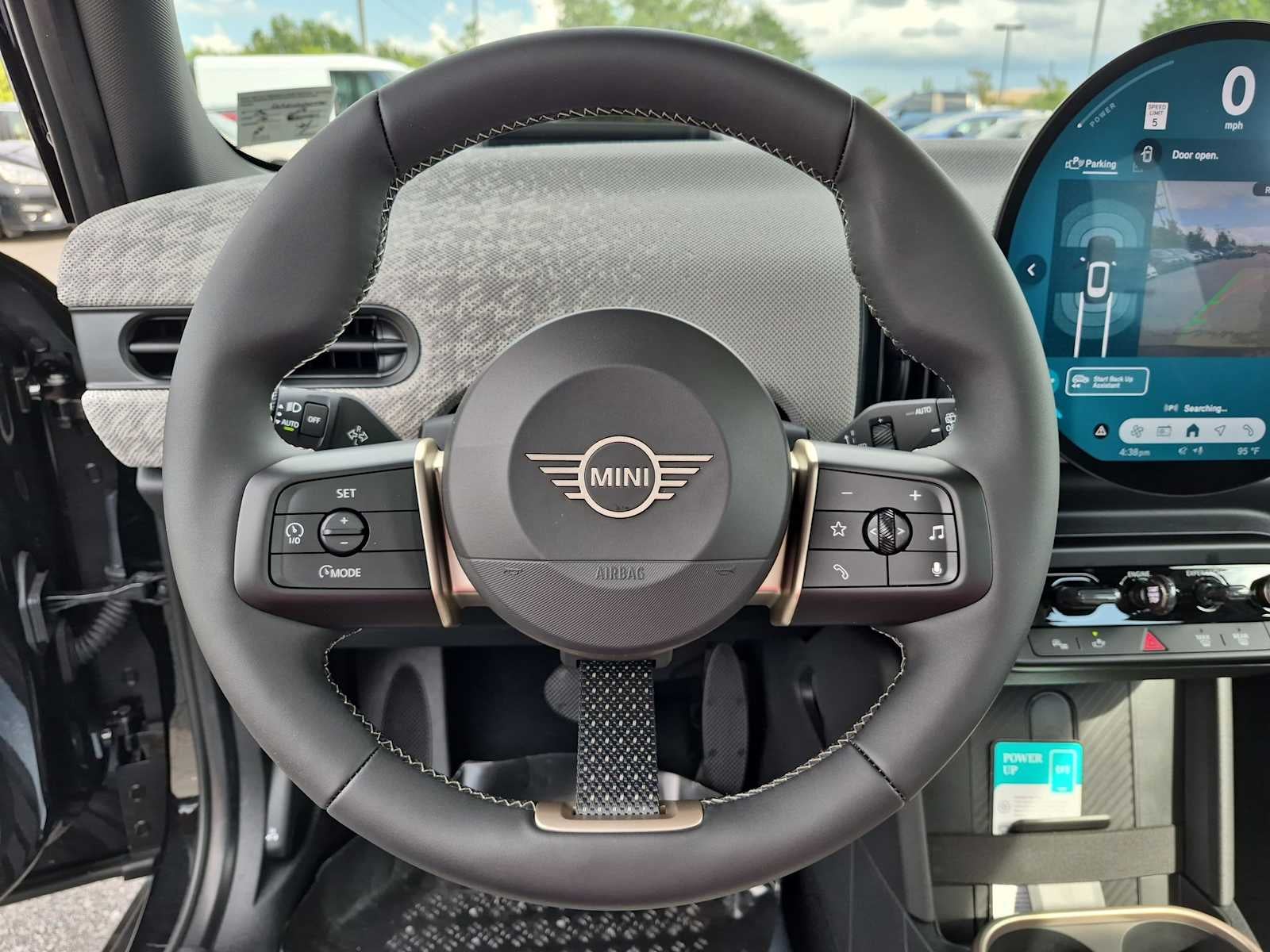 2026 MINI 4 PUERTAS SIGNATURE PLUS