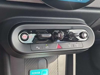 2026 MINI 4 PUERTAS SIGNATURE PLUS