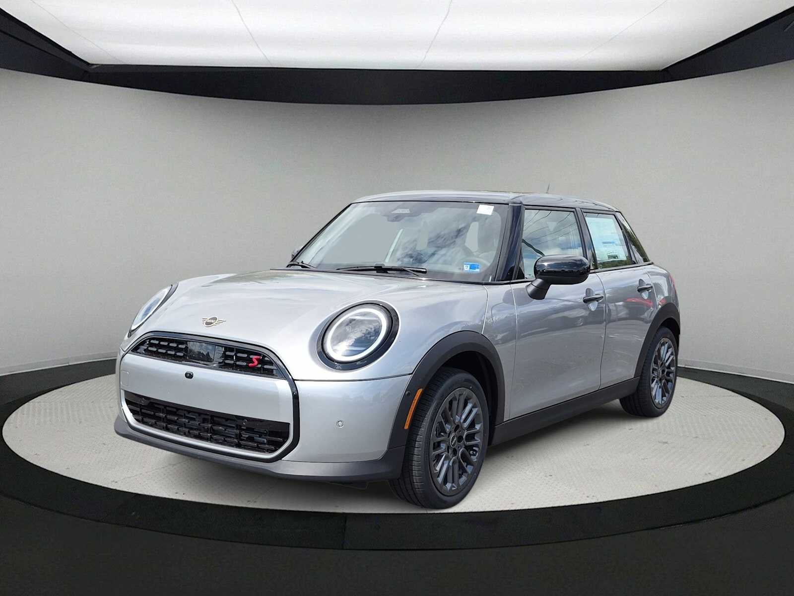 MINI 4 PUERTAS ICONIC 2027