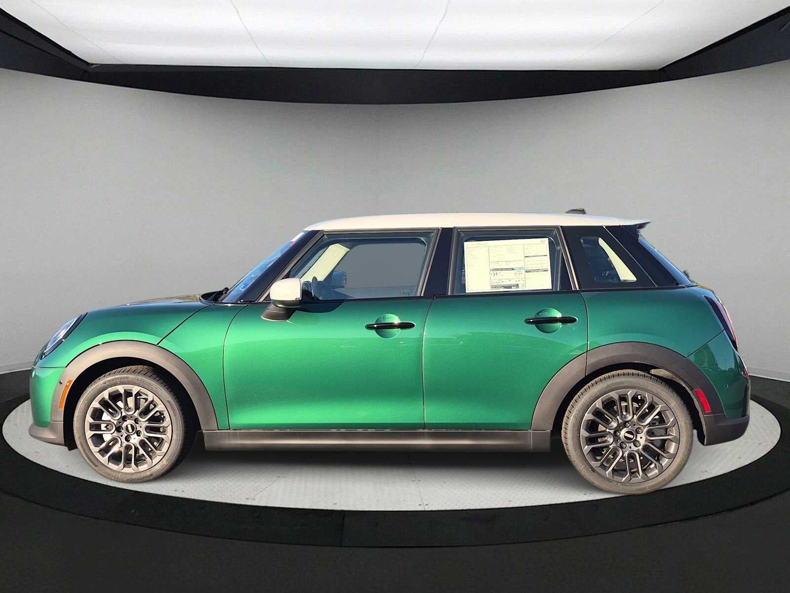 MINI 4 PUERTAS SIGNATURE PLUS 2027