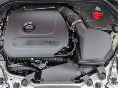 2026 MINI 4 PUERTAS ICÓNICO