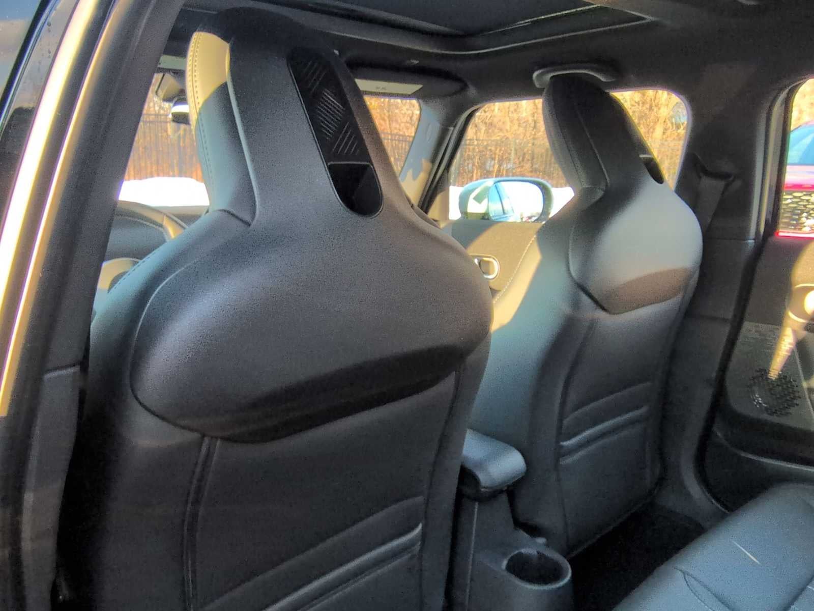 2026 MINI 4 PUERTAS SIGNATURE PLUS