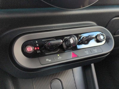 2026 MINI 4 PUERTAS SIGNATURE PLUS