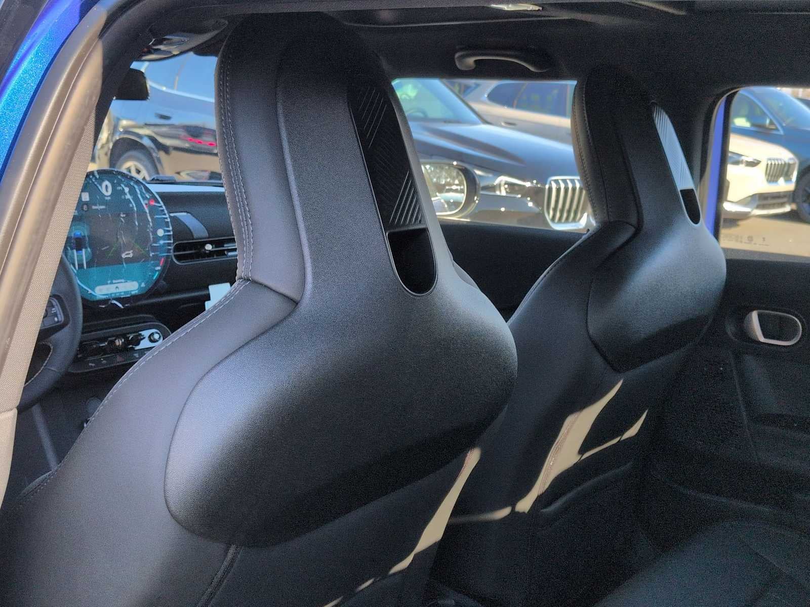 2026 MINI 4 PUERTAS SIGNATURE PLUS