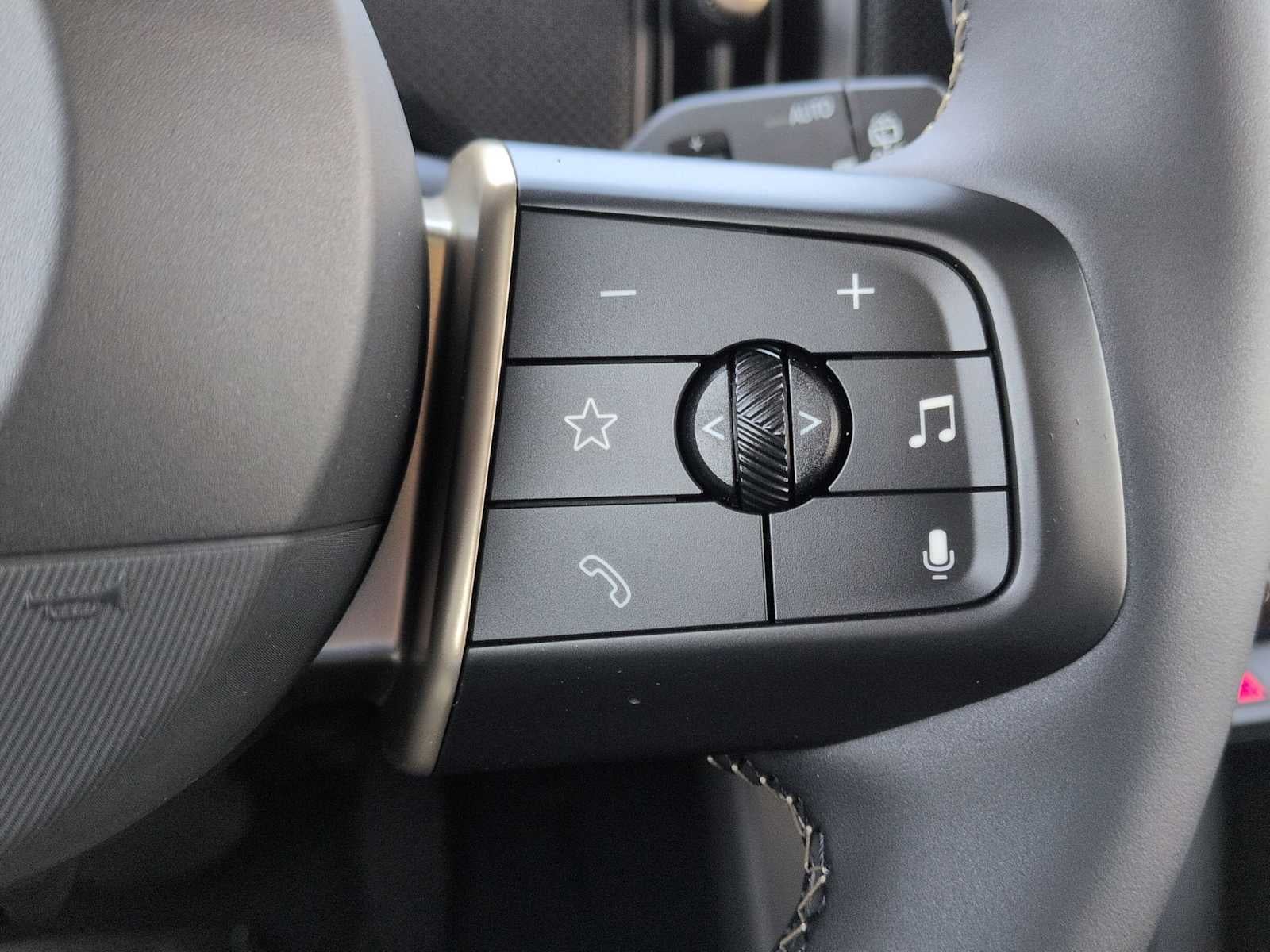 2026 MINI 4 PUERTAS SIGNATURE PLUS