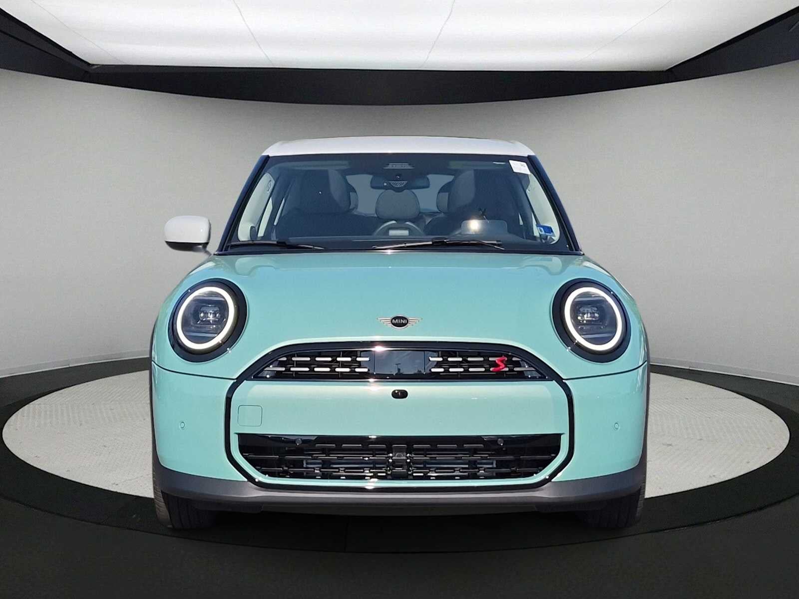 MINI 4 PUERTAS ICONIC 2027
