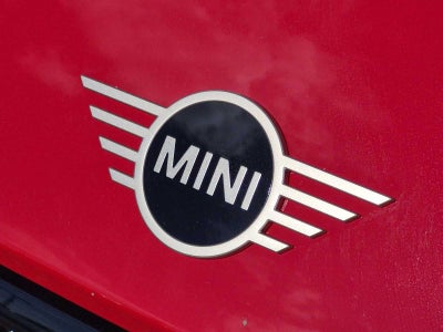 MINI 4 PUERTAS ICONIC 2027