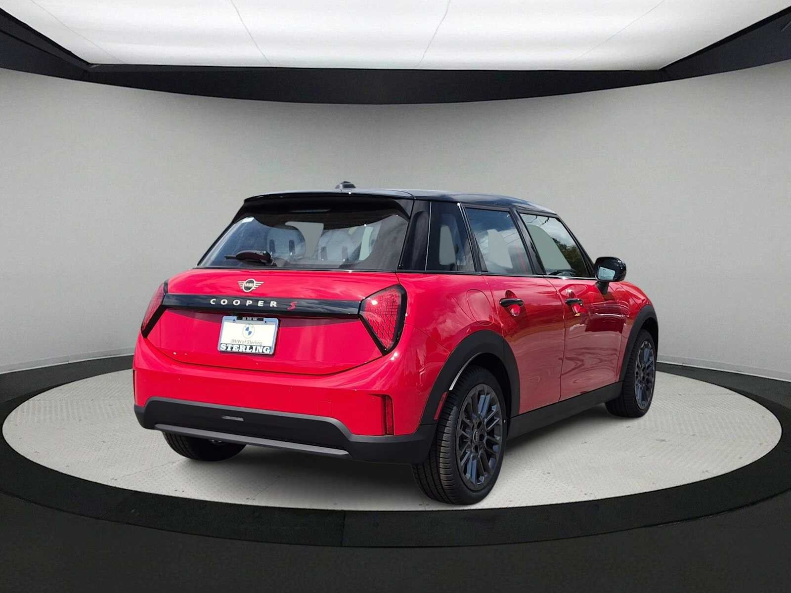 MINI 4 PUERTAS ICONIC 2027