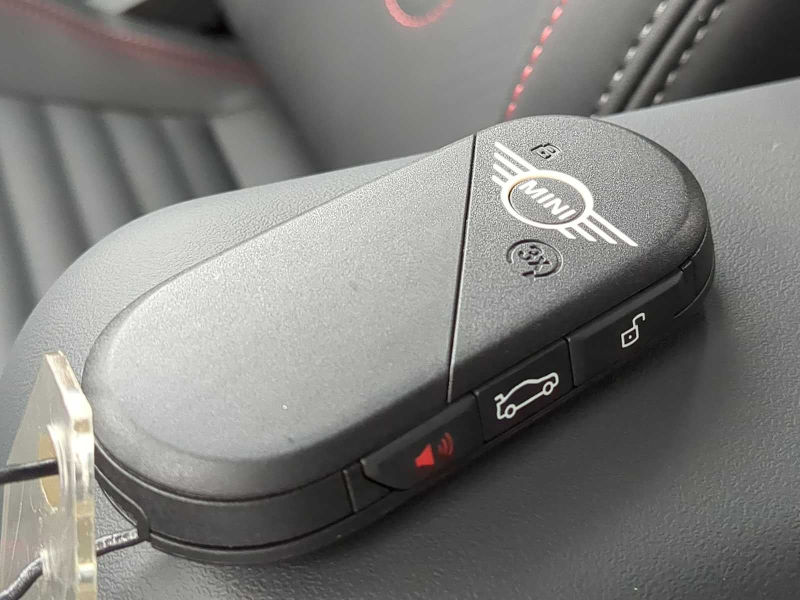 2026 MINI Techo Duro 4 Puertas Cooper S