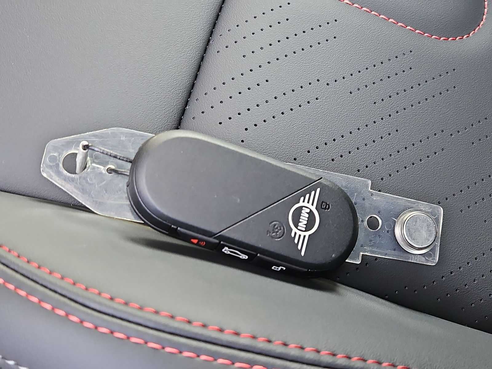 2026 MINI Techo Duro 4 Puertas Cooper S