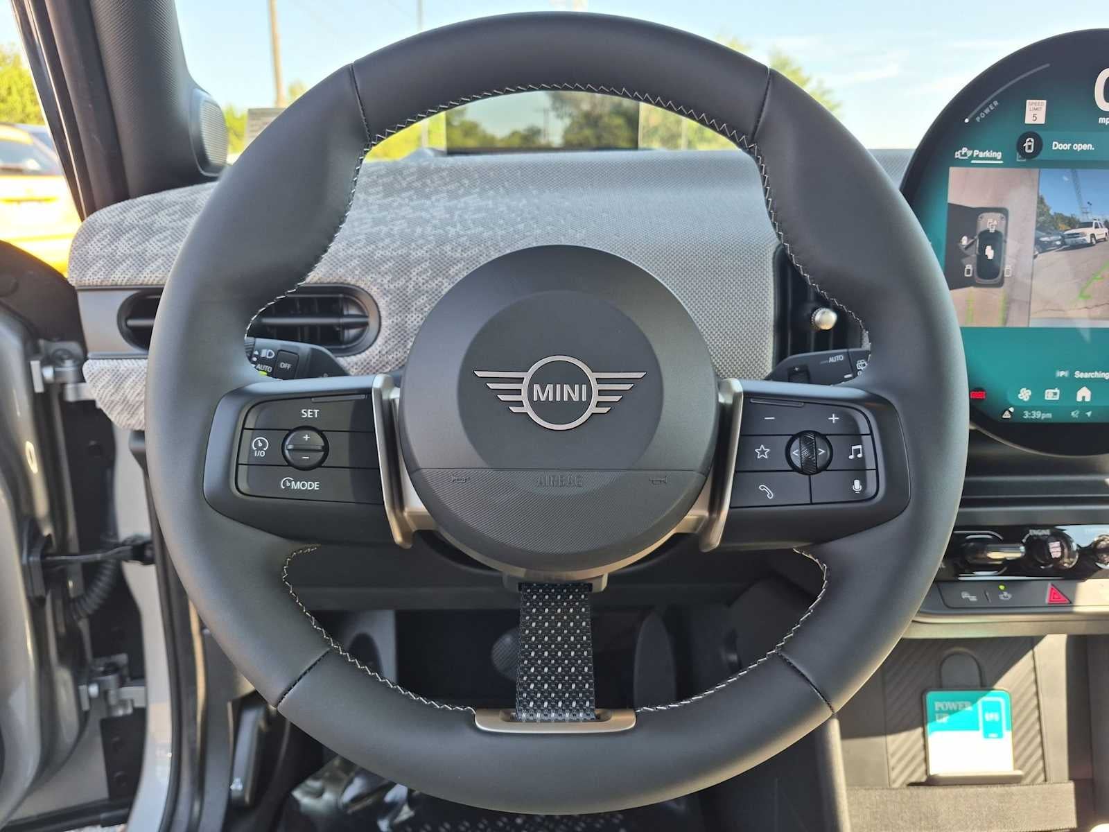 MINI 4 PUERTAS ICONIC 2027