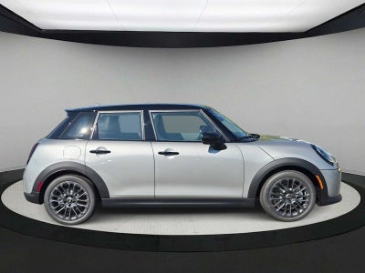 MINI 4 PUERTAS ICONIC 2027