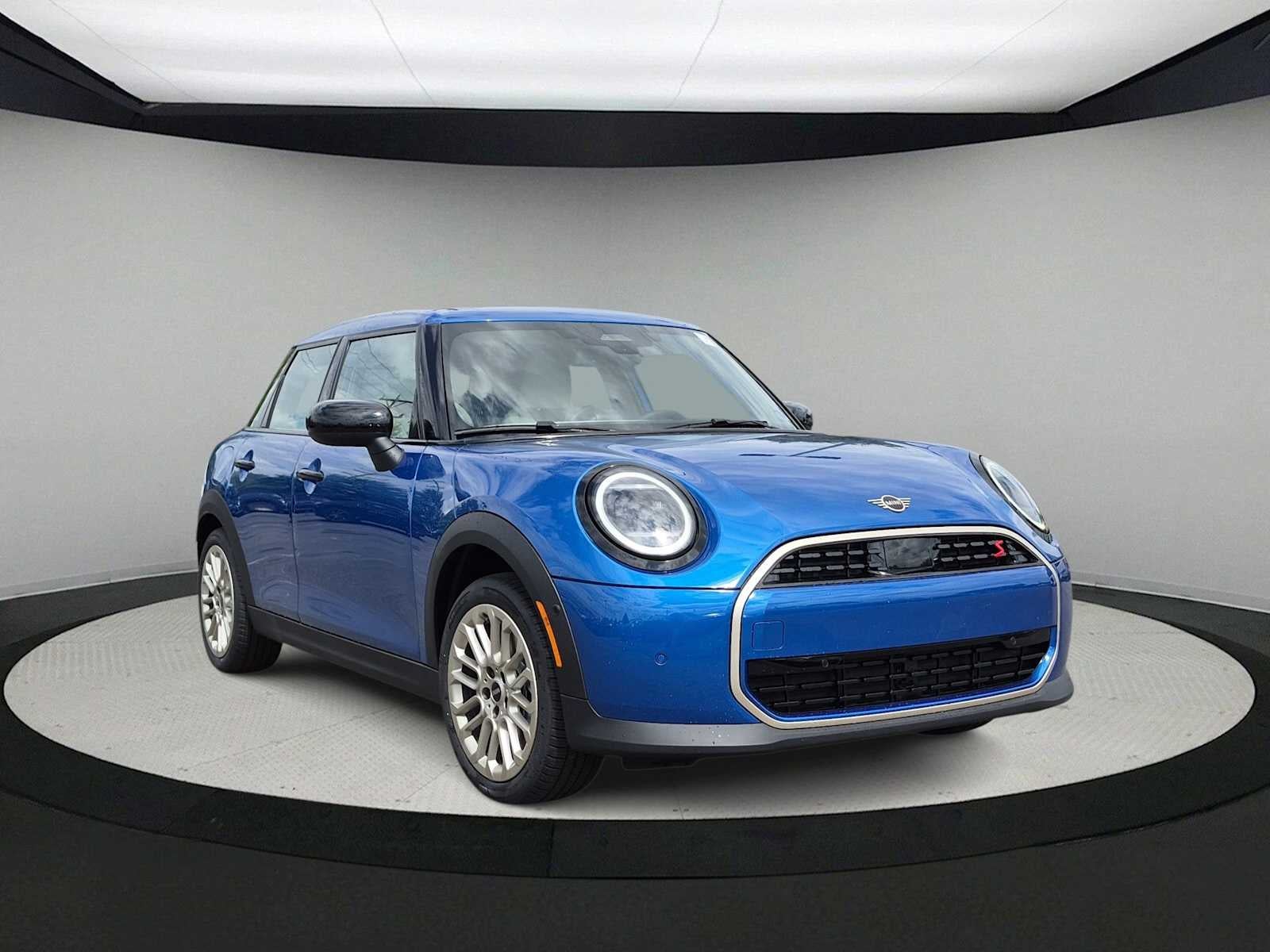 MINI 4 PUERTAS SIGNATURE PLUS 2027