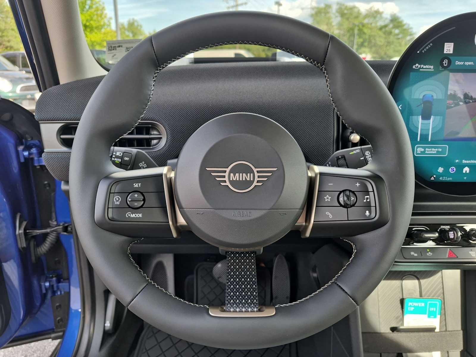 MINI 4 PUERTAS SIGNATURE PLUS 2027