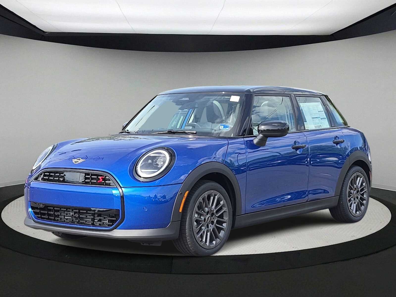 MINI 4 PUERTAS SIGNATURE PLUS 2027