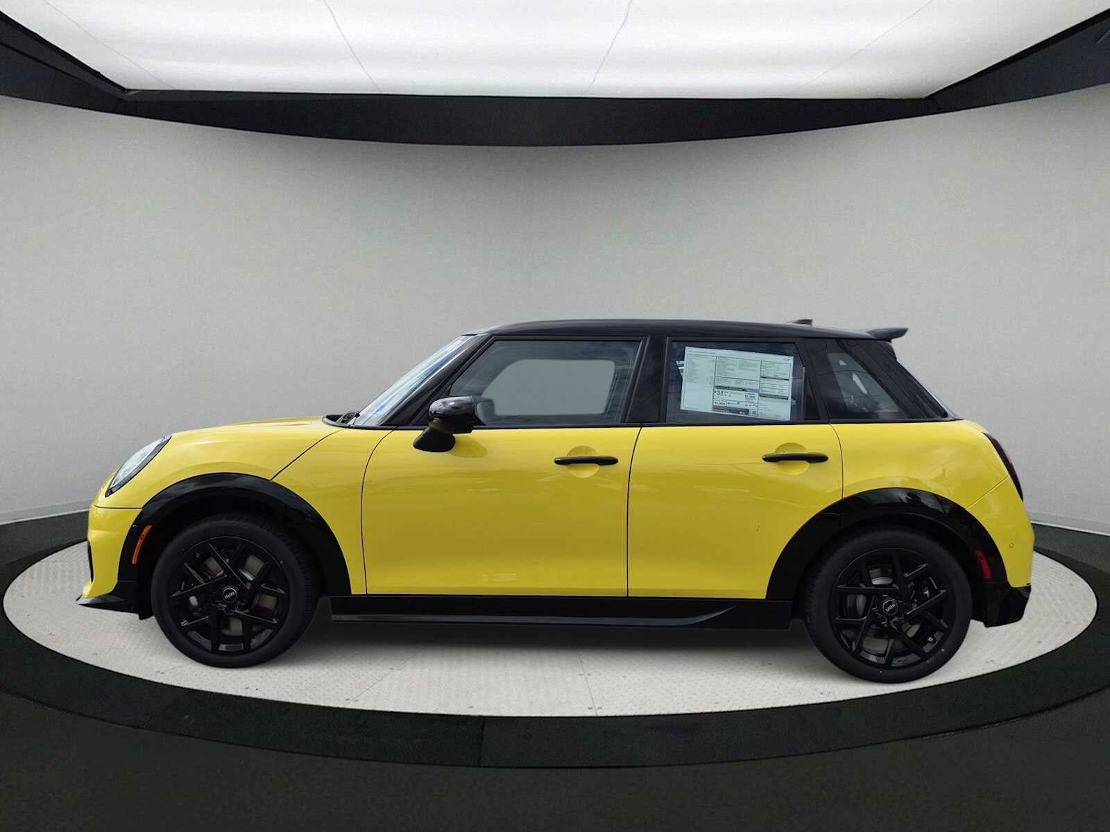 MINI 4 PUERTAS ICONIC 2027