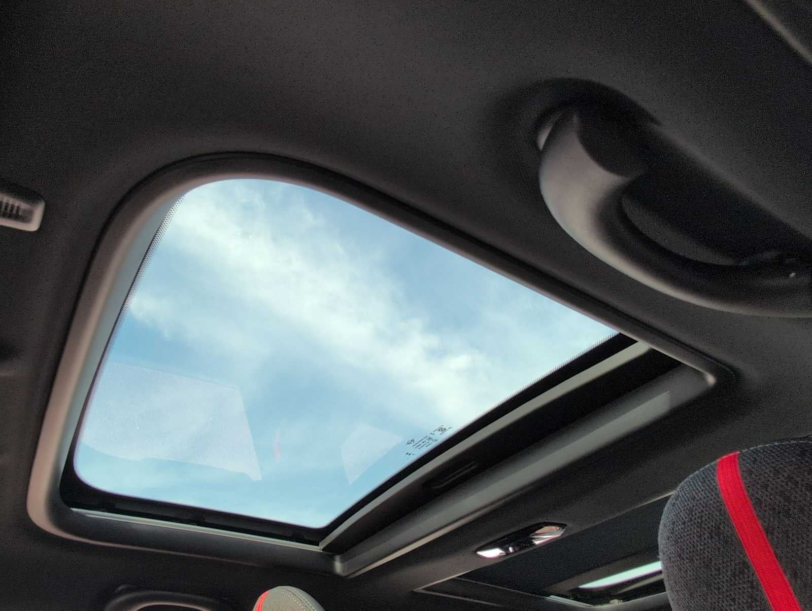 2026 MINI Techo Duro 4 Puertas Cooper S