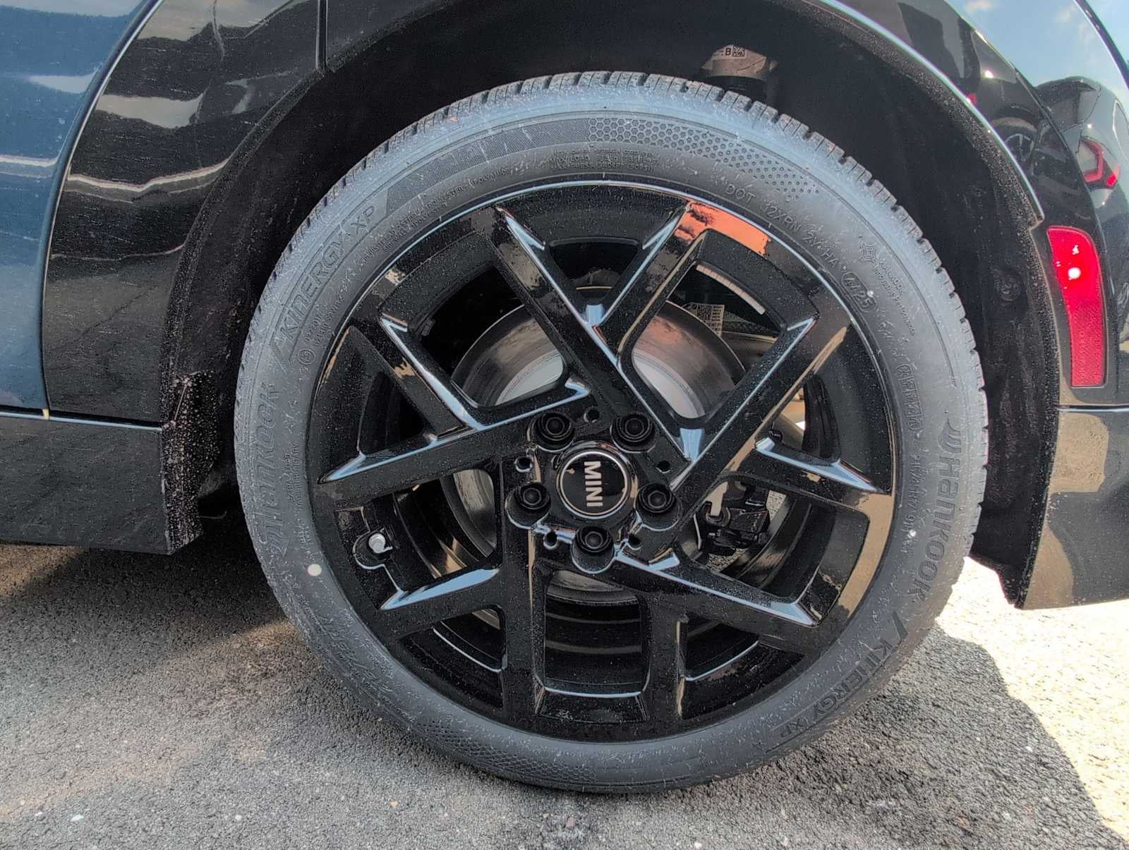 2026 MINI 4 PUERTAS ICÓNICO