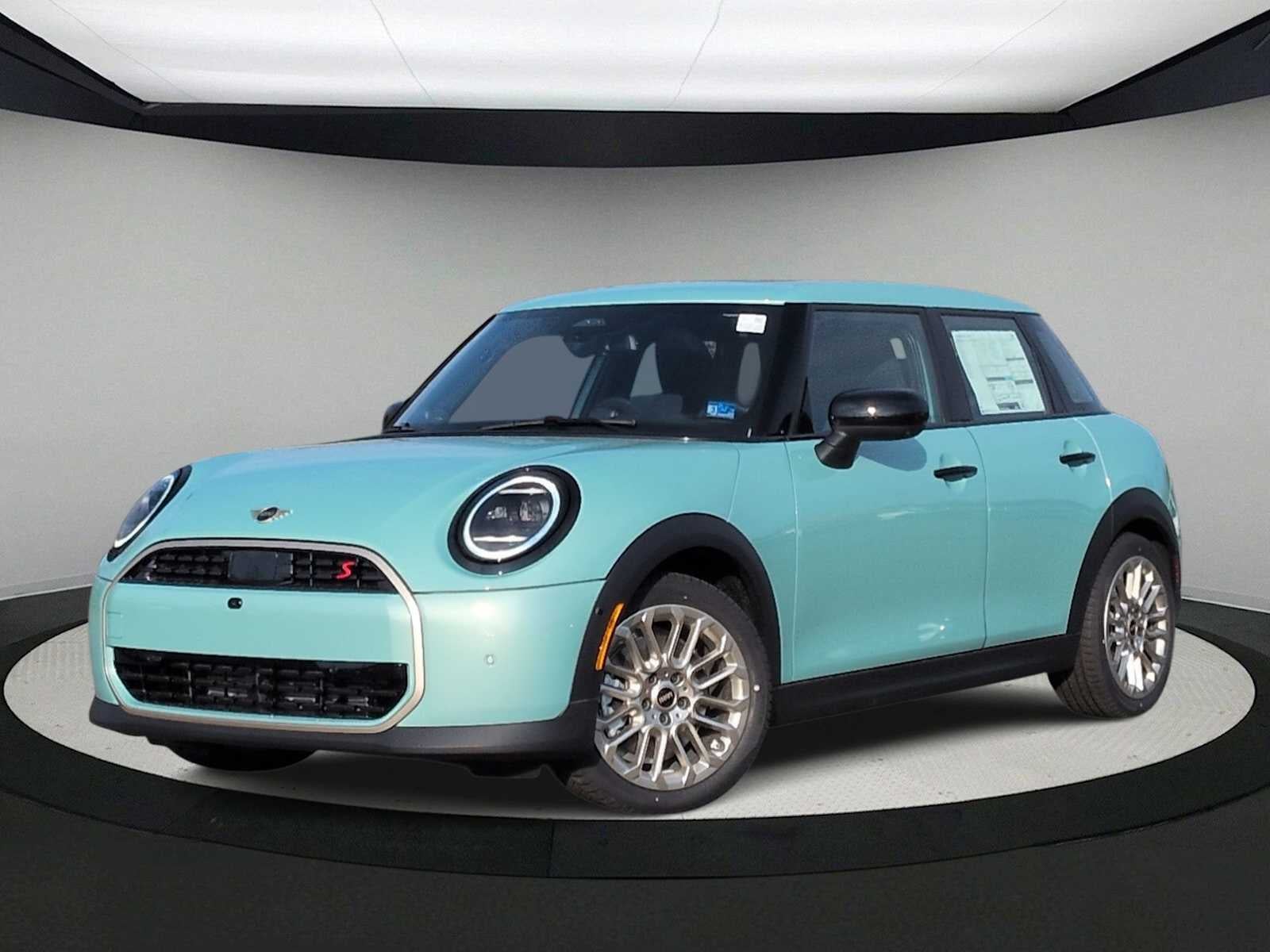 2026 MINI 4 PUERTAS ICÓNICO