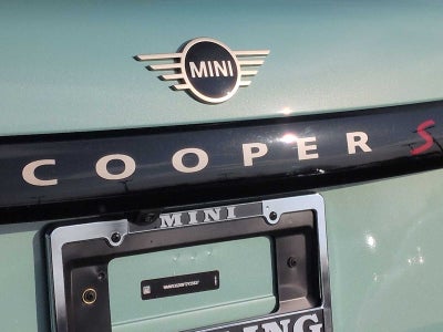 2026 MINI 4 PUERTAS ICÓNICO