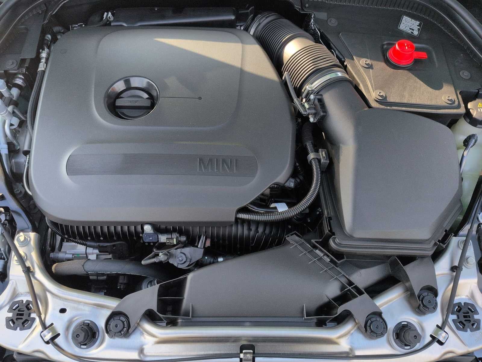 2026 MINI 4 PUERTAS ICÓNICO