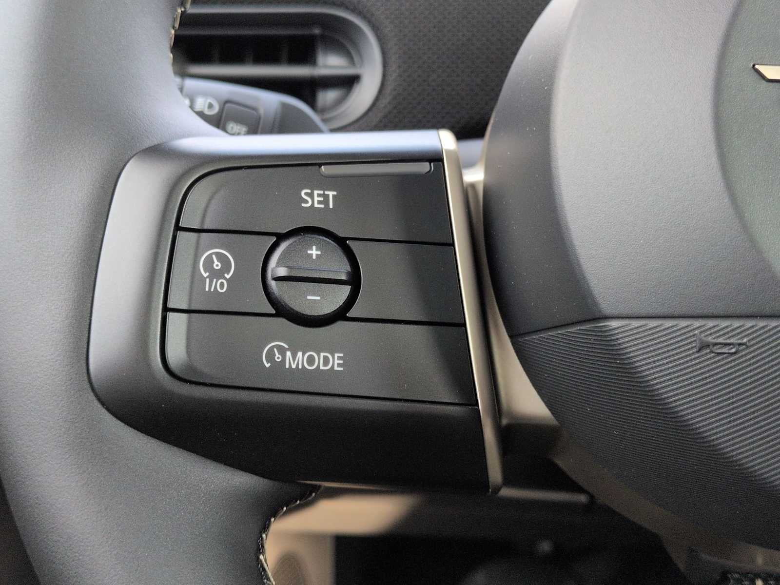 2026 MINI 4 PUERTAS ICÓNICO