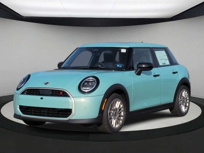 2026 MINI 4 PUERTAS ICÓNICO