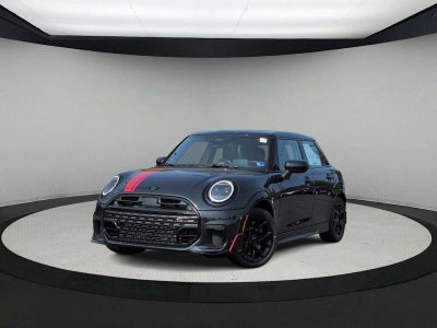 2026 MINI 4 PUERTAS ICÓNICO