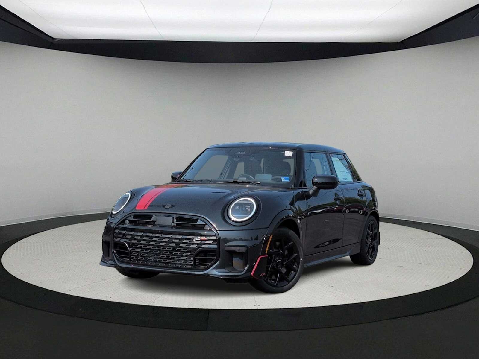 2026 MINI 4 PUERTAS ICÓNICO