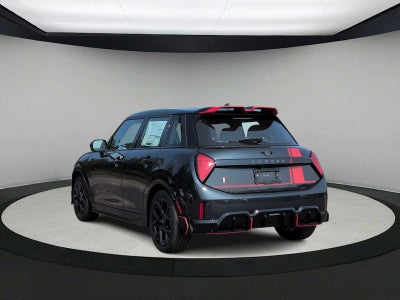 2026 MINI 4 PUERTAS ICÓNICO