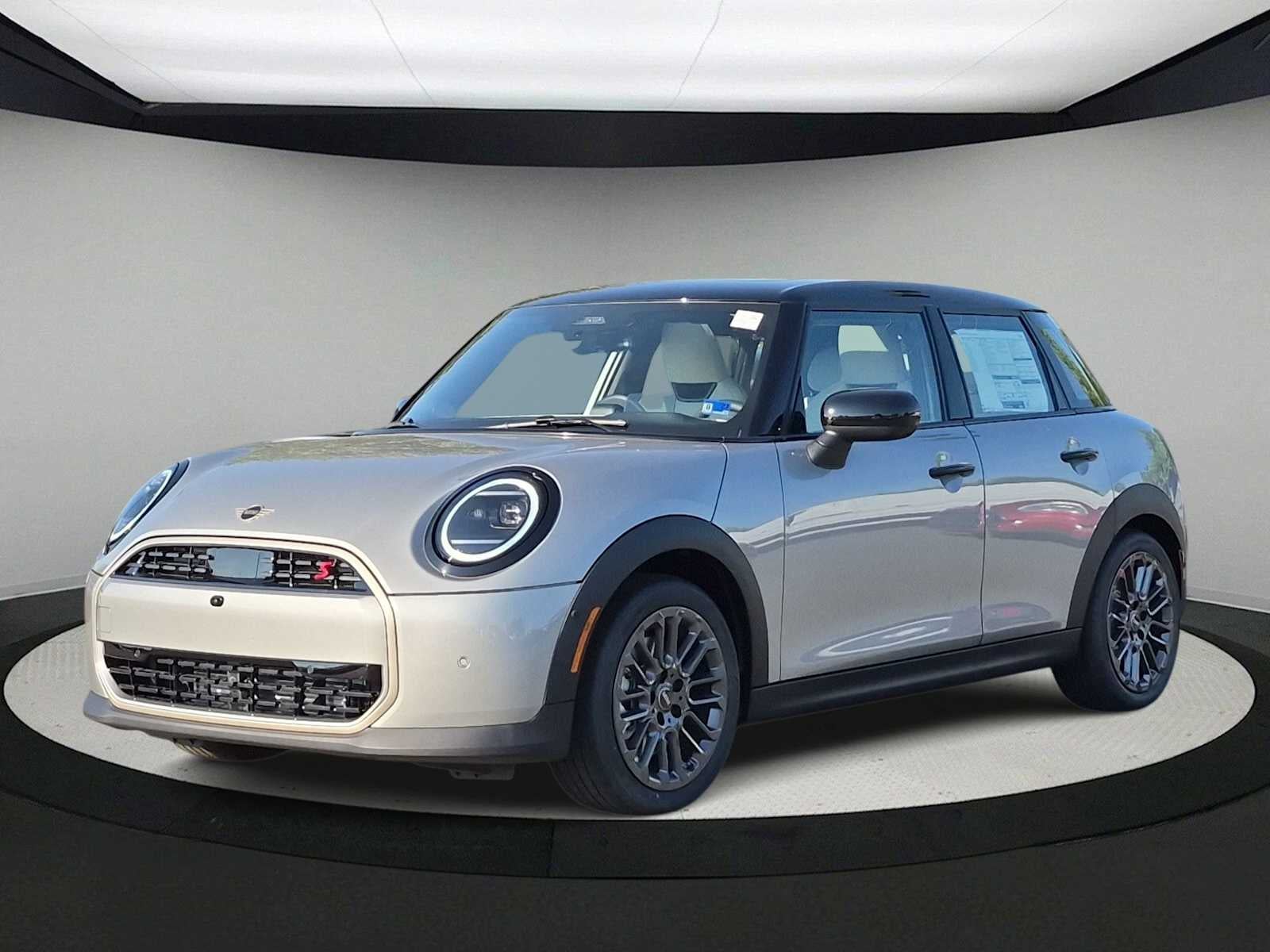 MINI 4 PUERTAS ICONIC 2027