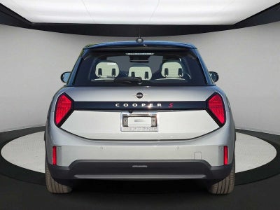MINI 4 PUERTAS ICONIC 2027