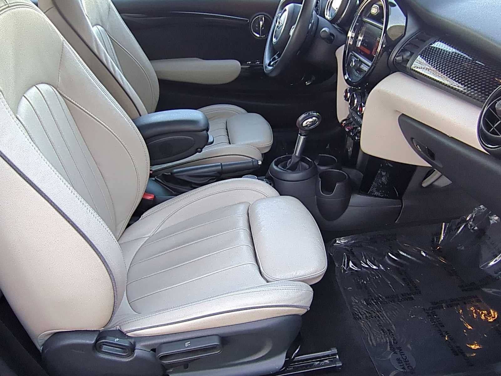 MINI Cooper S Cabrio 2019