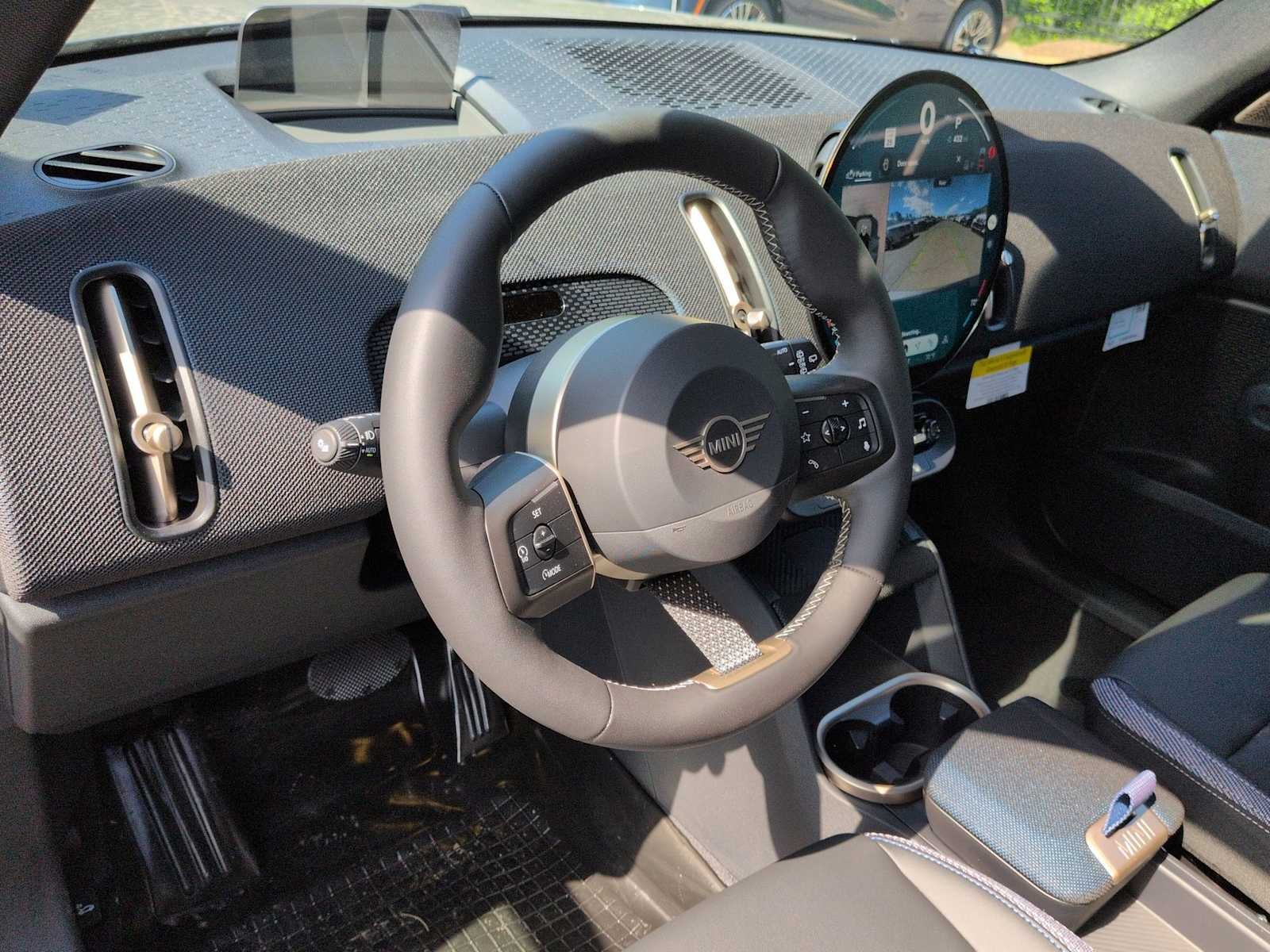 MINI COUNTRYMAN ICONIC 2027