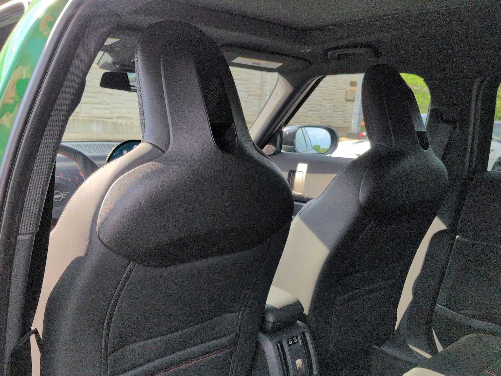 MINI COUNTRYMAN ICONIC 2027