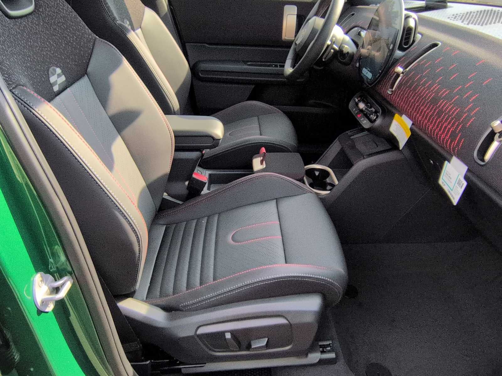 MINI COUNTRYMAN ICONIC 2027