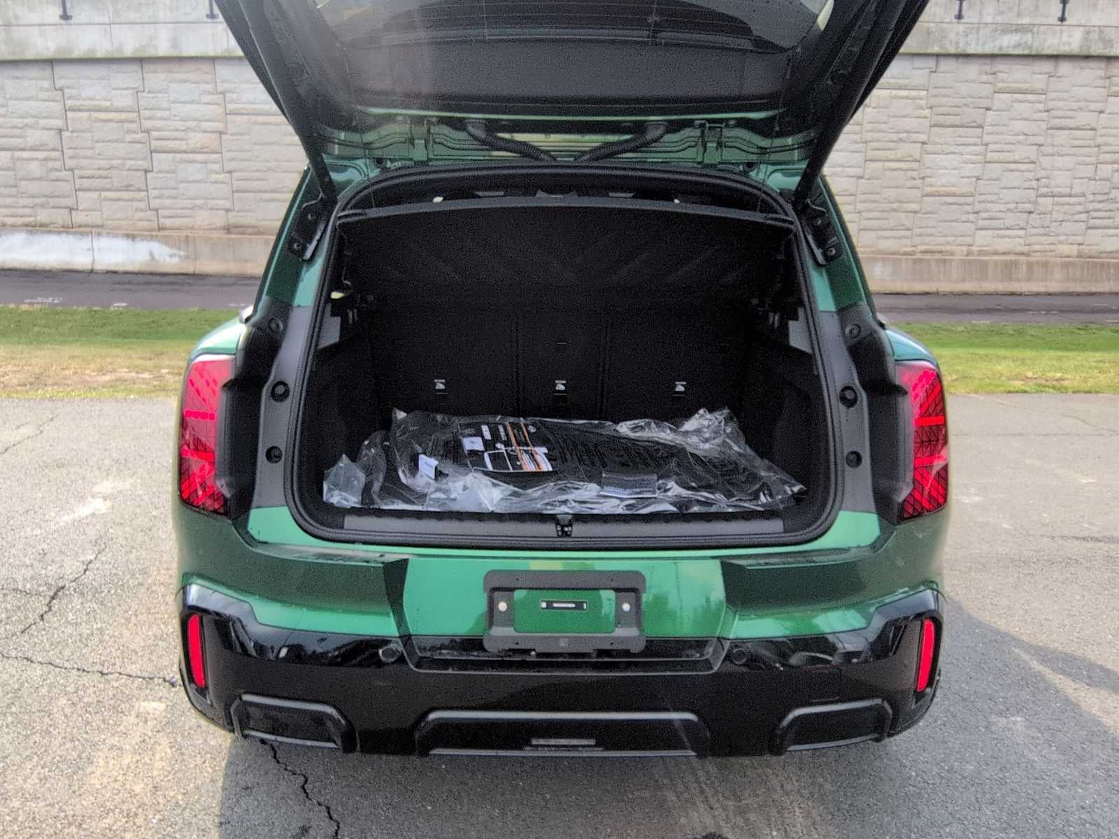MINI COUNTRYMAN ICONIC 2027