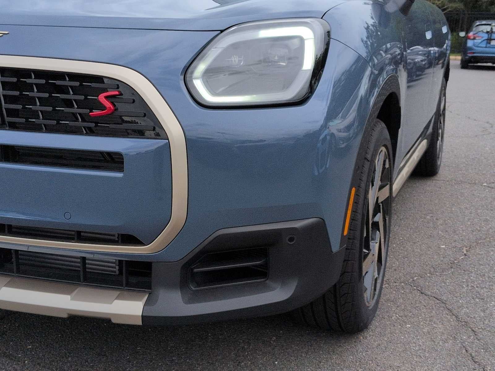 MINI COUNTRYMAN ICONIC 2027