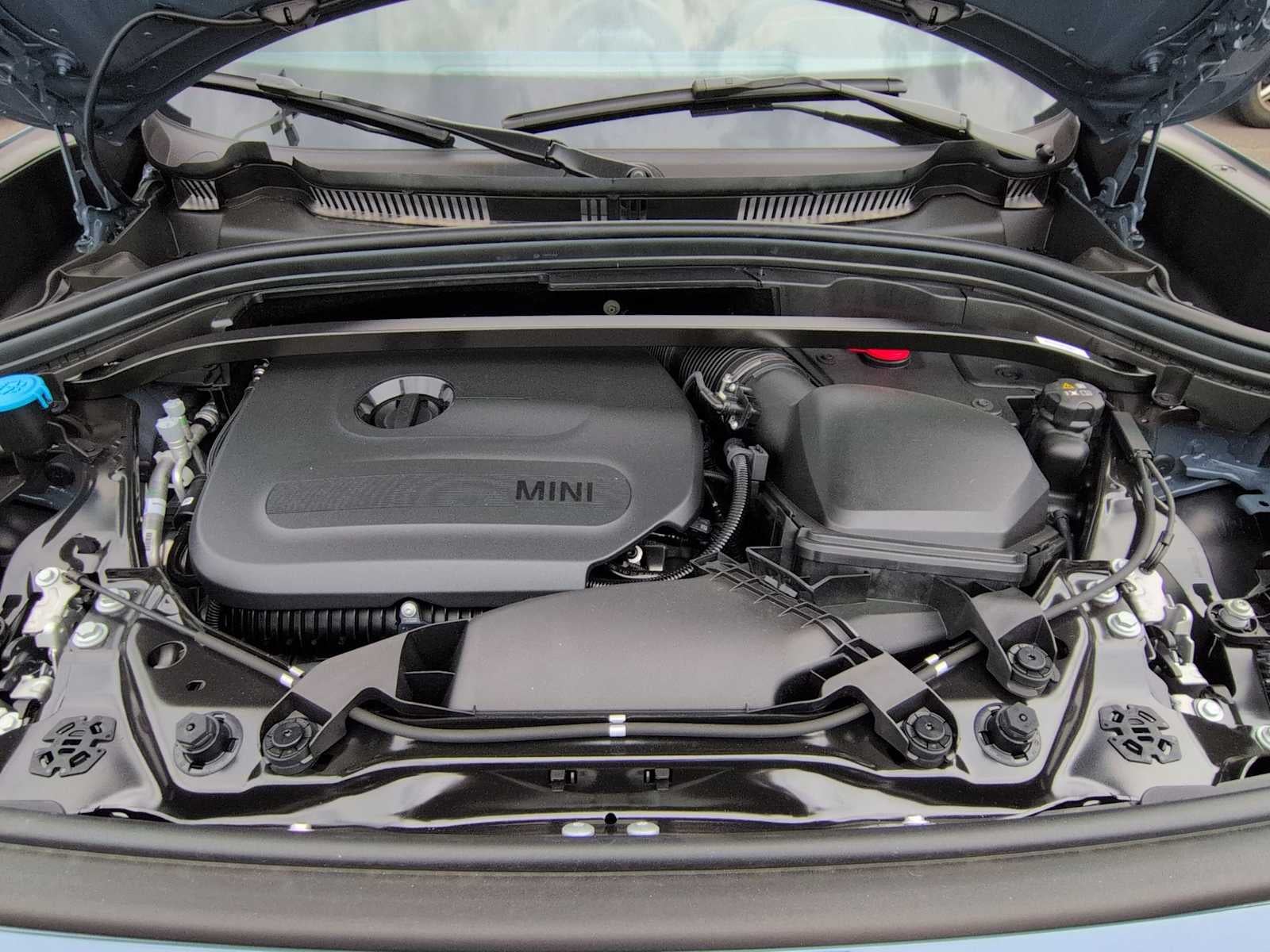 MINI COUNTRYMAN ICONIC 2027