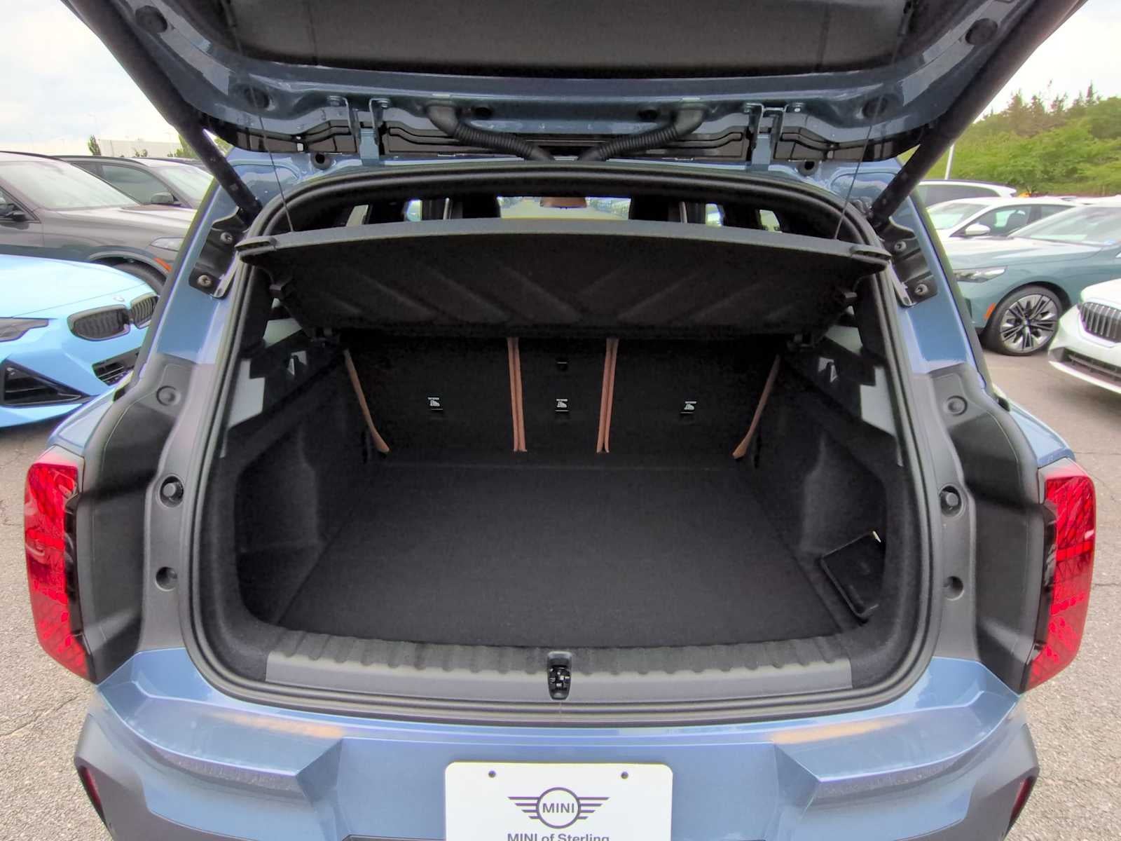 MINI COUNTRYMAN ICONIC 2027