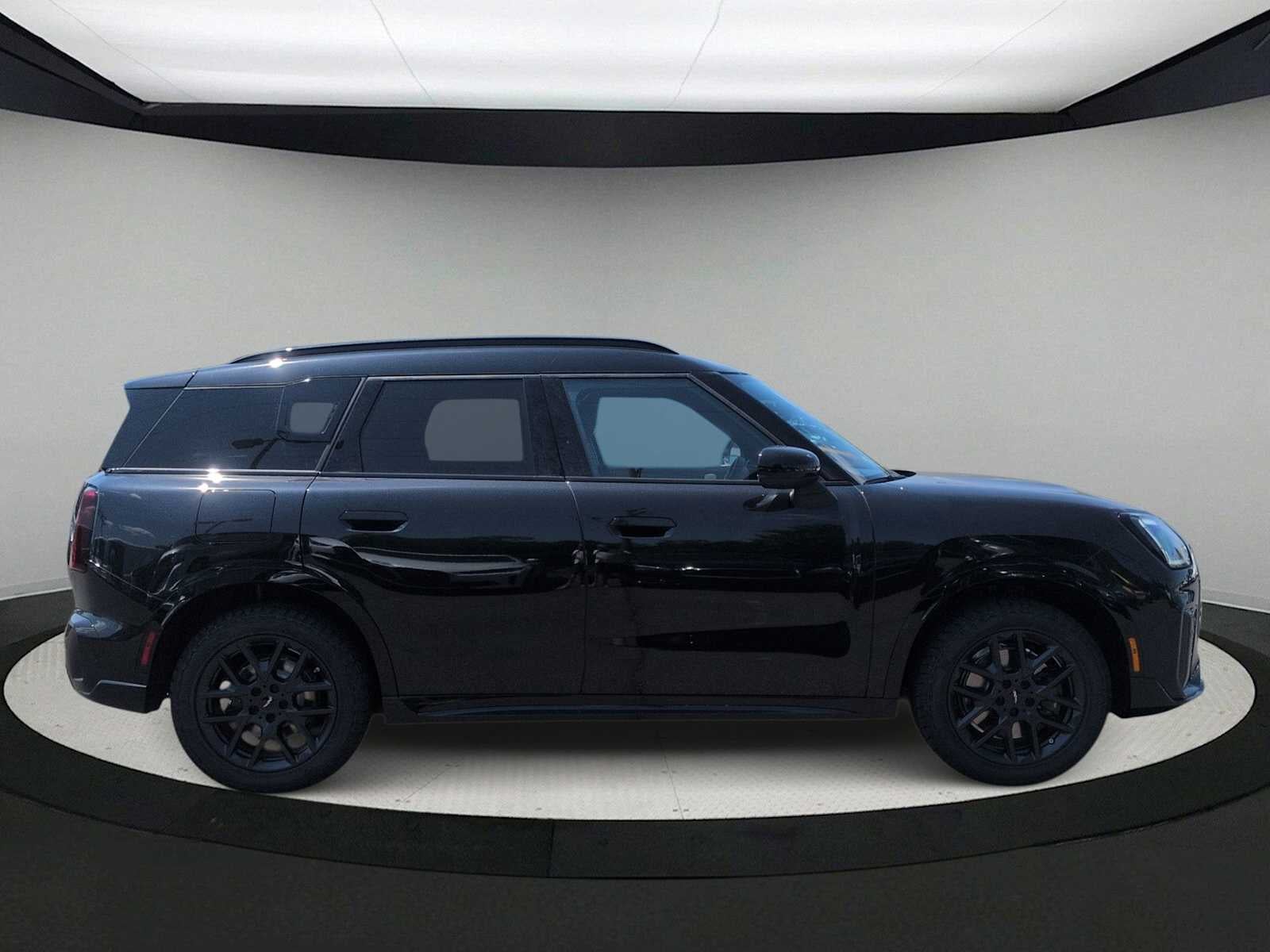 MINI COUNTRYMAN ICONIC 2027