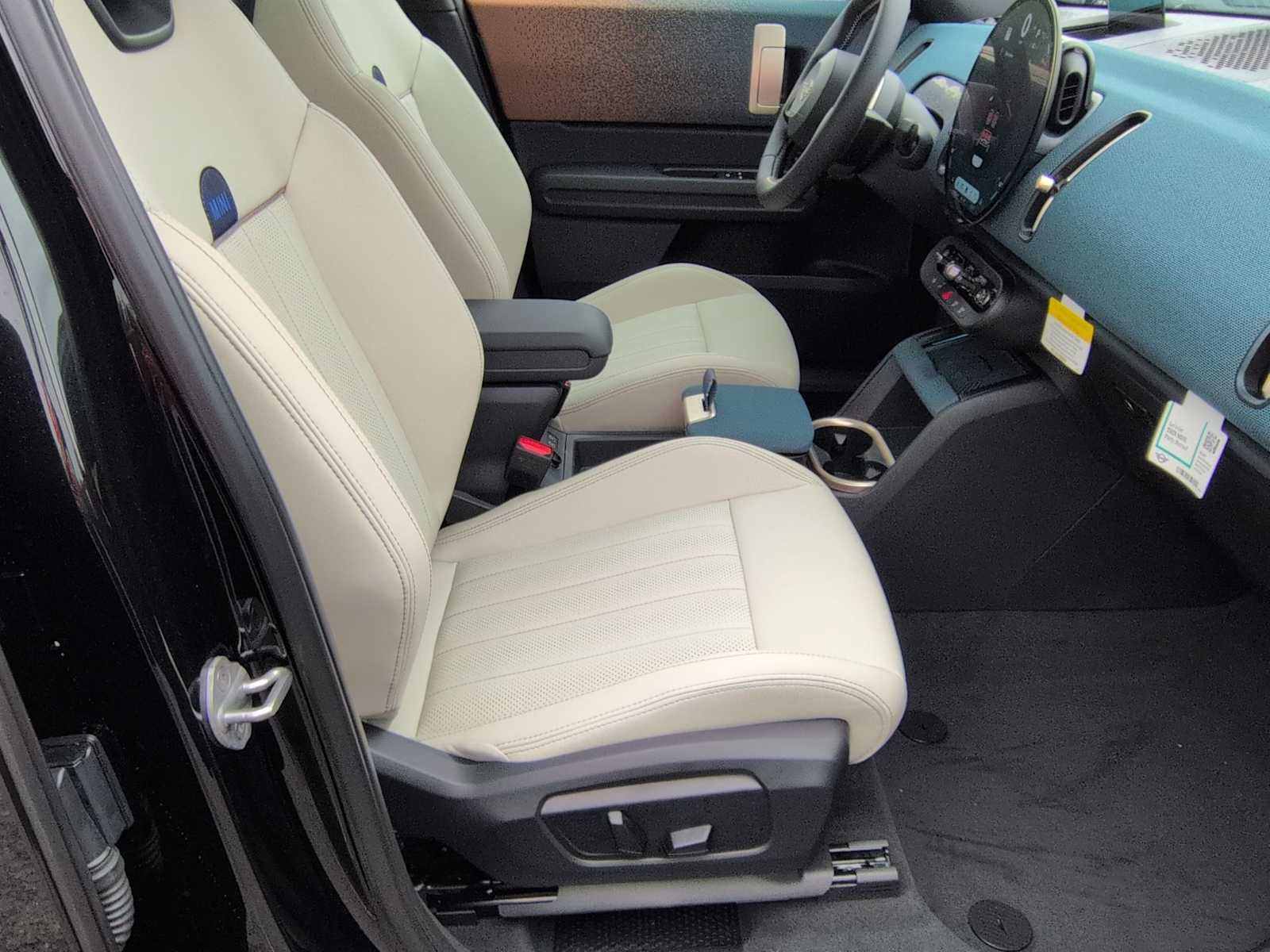MINI COUNTRYMAN SIGNATURE PLUS 2027