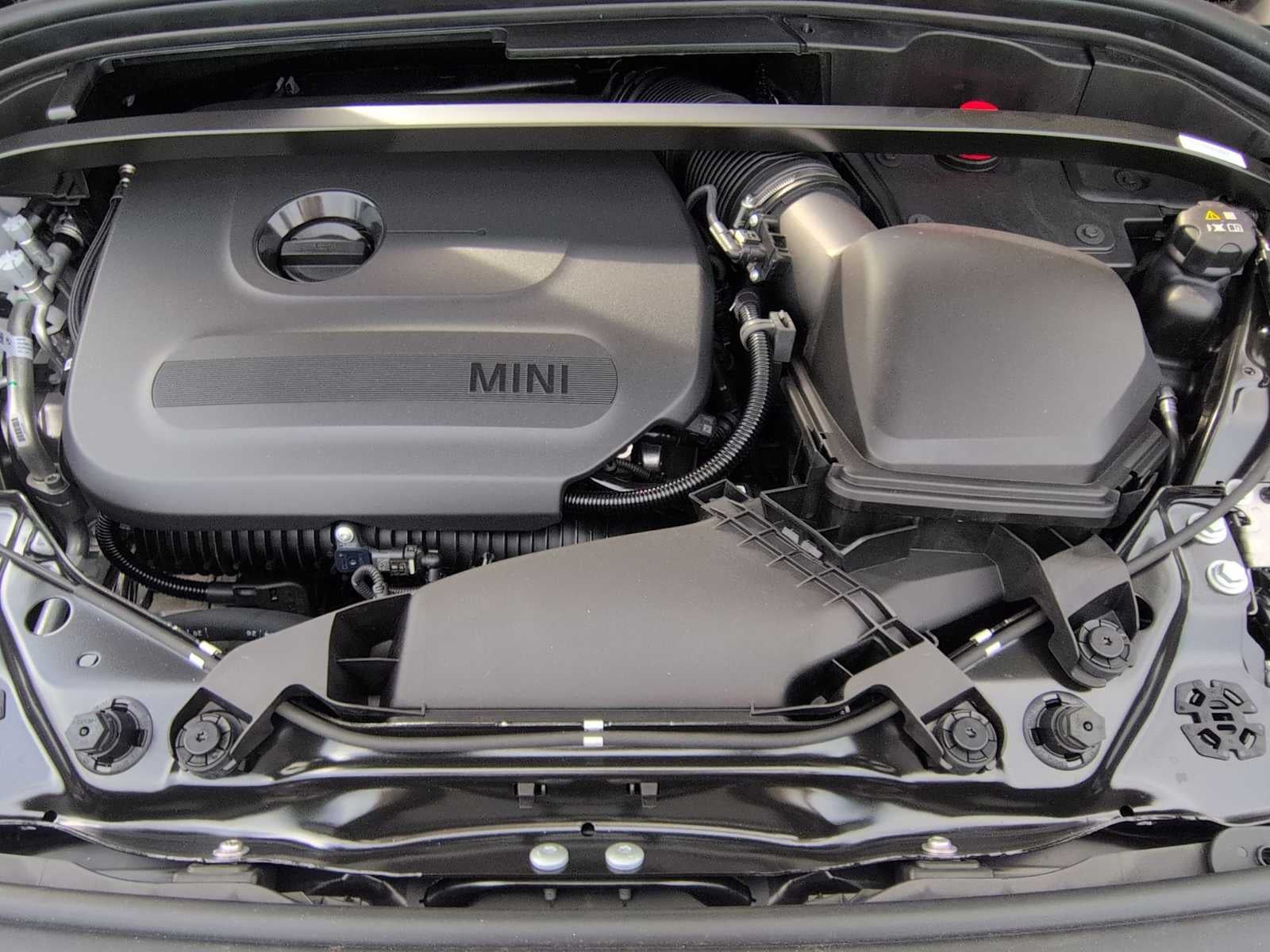 MINI COUNTRYMAN ICONIC 2027